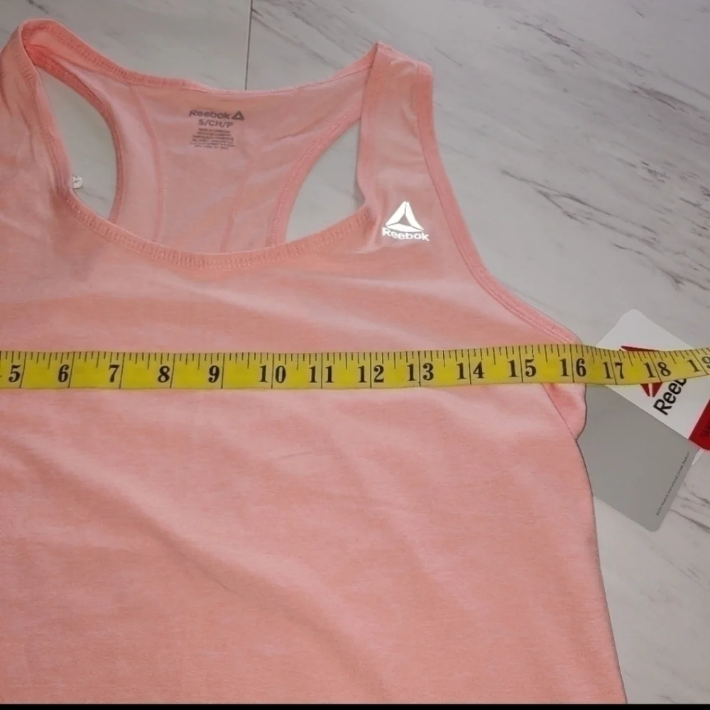 Reebok Pink workout tank top - Picture 3 of 4